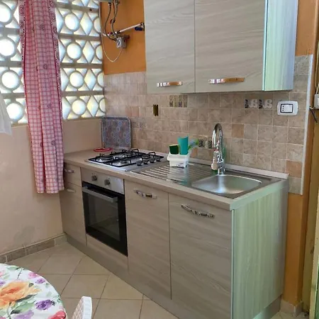 Casa Centralissima Torre Dell Orso 100m Dal Mare Apartmán *