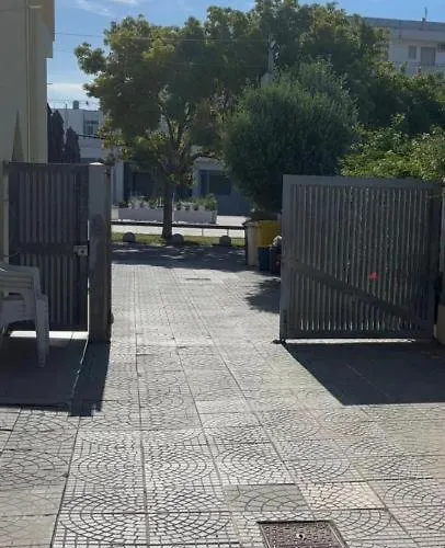 Casa Centralissima Torre Dell Orso 100m Dal Mare * 토레 델 로소