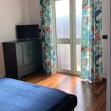 Casa Centralissima Torre Dell Orso 100m Dal Mare