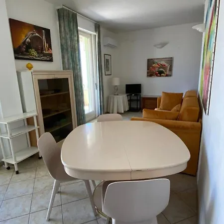 Casa Centralissima Torre Dell Orso 100m Dal Mare Apartment Torre dell'Orso